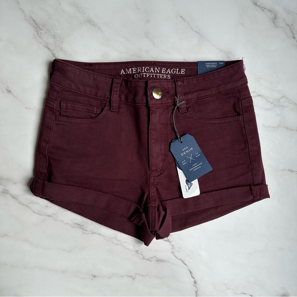 NWT American Eagle Outfitters Burgundy US 0 Super Stretch Hi-Rise Shortie